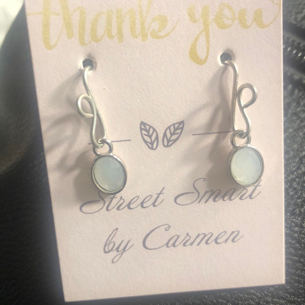 🖐️Handmade// NWT// Statement earrings 😍